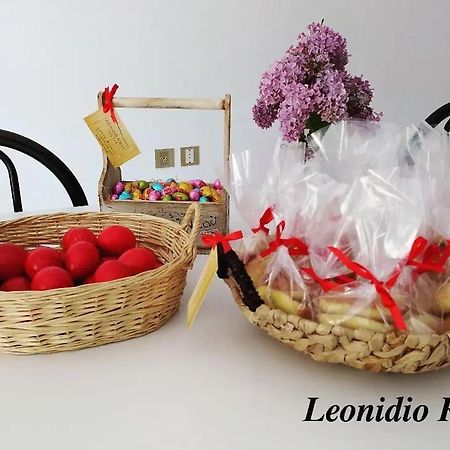 Bed and Breakfast Leonidio Rocks Esterno foto
